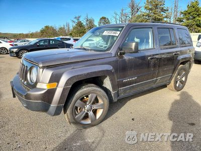 2015 JEEP PATRIOT LATITUDE 1C4NJRFB2FD290677 - główne zdjęcie licytacji z USA - miniatura