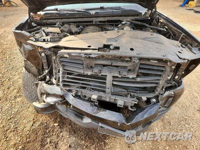 Zdjęcie 11 z 13 samochodu: 2018 CHEVROLET SILVERADO K1500 CUSTOM VIN:3GCUKPEC3JG407007 - miniatura
