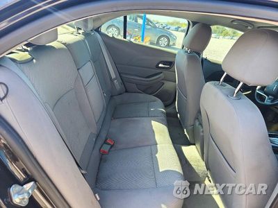 Zdjęcie 10 z 13 samochodu: 2013 CHEVROLET MALIBU LS VIN:1G11B5SA9DF169110 - miniatura