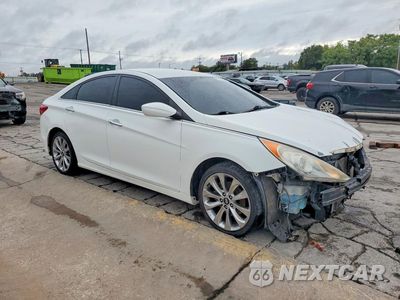 Czwarte zdjęcie samochodu z boku: 2012 HYUNDAI SONATA SE 2.0T VIN:5NPEC4AB6CH420731 - miniatura