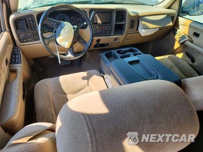 Zdjęcie 8 z 12 samochodu: 2003 CHEVROLET SILVERADO K2500 HEAVY DUTY VIN:1GCHK23U63F214516 - miniatura