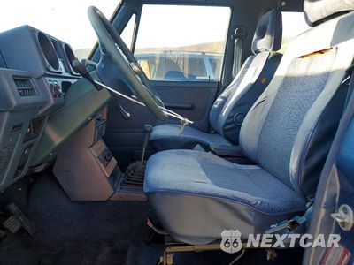 Zdjęcie 7 z 13 samochodu: 1989 MITSUBISHI MONTERO VIN:JA7FJ43E7KJ003753 - miniatura