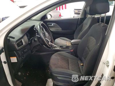 Zdjęcie 7 z 12 samochodu: 2018 KIA NIRO LX VIN:KNDCB3LC1J5188420 - miniatura