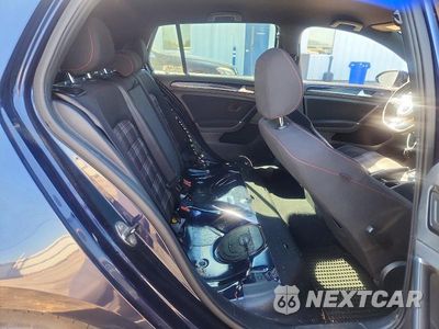 Zdjęcie 10 z 13 samochodu: 2015 VOLKSWAGEN GTI VIN:3VW5T7AU8FM032222 - miniatura
