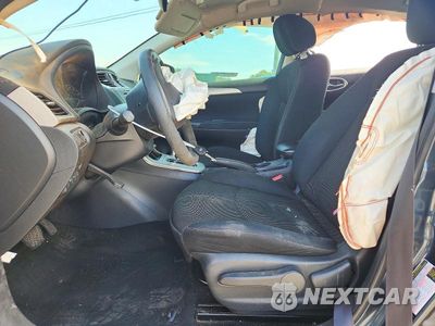 Zdjęcie 7 z 13 samochodu: 2014 NISSAN SENTRA S VIN:3N1AB7AP2EY331522 - miniatura