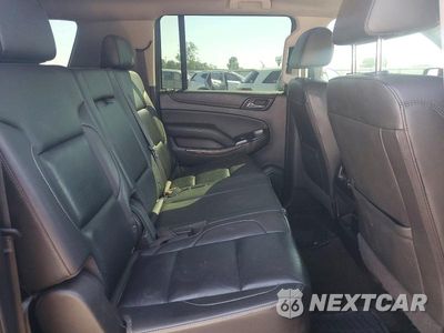 Zdjęcie 11 z 13 samochodu: 2018 CHEVROLET SUBURBAN K1500 LT VIN:1GNSKHKC1JR105711 - miniatura