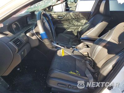Zdjęcie 7 z 12 samochodu: 2017 HONDA ACCORD SPORT VIN:1HGCR2F55HA153742 - miniatura