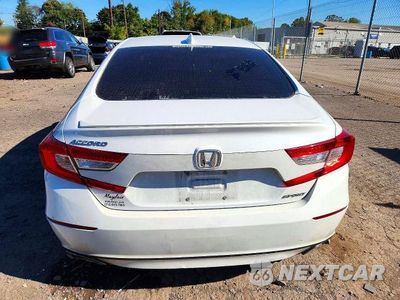Zdjęcie 6 z 12 samochodu: 2018 HONDA ACCORD SPORT VIN:1HGCV1F33JA161770 - miniatura