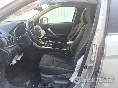 Zdjęcie 7 z 13 samochodu: 2019 MITSUBISHI ECLIPSE CROSS ES VIN:JA4AT3AA8KZ035284 - miniatura