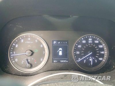 Zdjęcie 9 z 14 samochodu: 2016 HYUNDAI TUCSON SE VIN:KM8J33A47GU026799 - miniatura