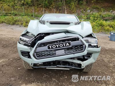 Piąte zdjęcie samochodu w środku: 2021 TOYOTA TACOMA TRD PRO VIN:5TFCZ5ANXMX250174 - miniatura
