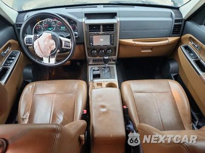 Zdjęcie 8 z 13 samochodu: 2011 JEEP LIBERTY LIMITED VIN:1J4PN5GK7BW587683 - miniatura
