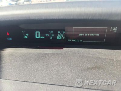 Zdjęcie 9 z 12 samochodu: 2011 TOYOTA PRIUS TWO VIN:JTDKN3DU8B1469505 - miniatura
