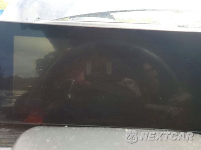 Zdjęcie 9 z 13 samochodu: 2025 BMW X6 XDRIVE40I VIN:5UX33EX04S9X68276 - miniatura