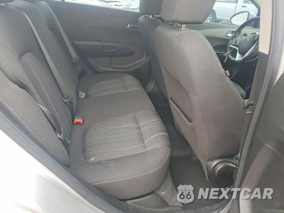 Zdjęcie 10 z 12 samochodu: 2017 CHEVROLET SONIC LT VIN:1G1JC5SB6H4123161 - miniatura