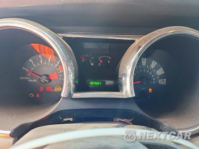 Zdjęcie 9 z 12 samochodu: 2005 FORD MUSTANG VIN:1ZVFT84NX55213728 - miniatura