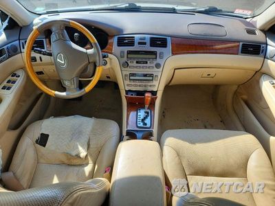 Zdjęcie 8 z 12 samochodu: 2005 LEXUS ES 330 VIN:JTHBA30G755056062 - miniatura