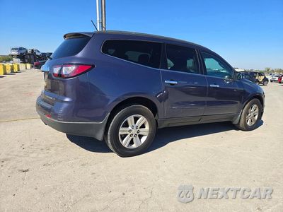 Trzecie zdjęcie samochodu z tyłu: 2014 CHEVROLET TRAVERSE LT VIN:1GNKRGKD8EJ324569 - miniatura