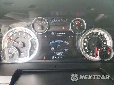 Zdjęcie 9 z 12 samochodu: 2015 RAM 3500 LARAMIE VIN:3C63R3EL1FG703576 - miniatura