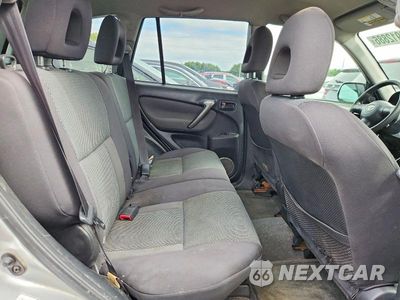 Zdjęcie 11 z 13 samochodu: 2005 TOYOTA RAV4 BASE VIN:JTEHD20V250056555 - miniatura