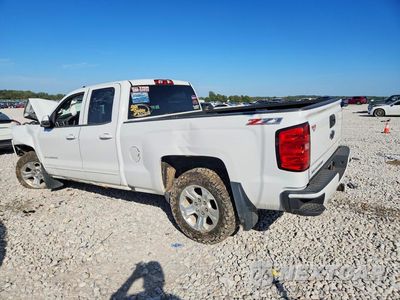 Drugie zdjęcie samochodu z przodu: 2016 CHEVROLET SILVERADO K1500 LT VIN:1GCVKREC1GZ262669 - miniatura