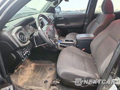 Zdjęcie 7 z 12 samochodu: 2017 TOYOTA TACOMA TRD OFF-ROAD VIN:3TMCZ5AN4HM086609 - miniatura