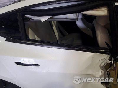 Zdjęcie 10 z 13 samochodu: 2023 TESLA MODEL 3 VIN:5YJ3E1EA7PF671344 - miniatura