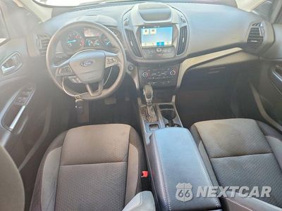 Zdjęcie 8 z 12 samochodu: 2019 FORD ESCAPE SE VIN:1FMCU0GD9KUA58898 - miniatura