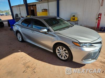 Czwarte zdjęcie samochodu z boku: 2023 TOYOTA CAMRY LE VIN:4T1C11AK1PU145448 - miniatura