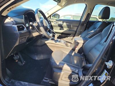 Zdjęcie 7 z 12 samochodu: 2017 MAZDA CX-5 GRAND TOURING VIN:JM3KFBDL1H0171804 - miniatura