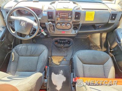 Zdjęcie 8 z 13 samochodu: 2020 RAM PROMASTER 3500 DELIVERY VAN VIN:3C6URVJG8LE145208 - miniatura