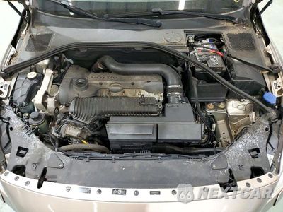 Zdjęcie 11 z 12 samochodu: 2013 VOLVO S60 T5 VIN:YV1612FH2D2177413 - miniatura