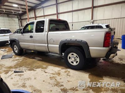 Drugie zdjęcie samochodu z przodu: 2003 CHEVROLET SILVERADO K1500 VIN:1GCEK19T23E258417 - miniatura