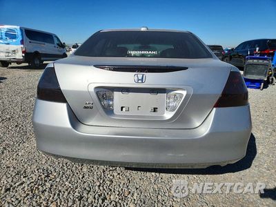 Zdjęcie 6 z 12 samochodu: 2006 HONDA ACCORD EX VIN:1HGCM66536A050788 - miniatura