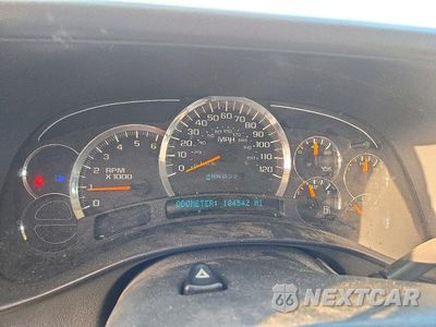 Zdjęcie 9 z 12 samochodu: 2005 CHEVROLET SILVERADO C2500 HEAVY DUTY VIN:1GCHC23U25F800128 - miniatura
