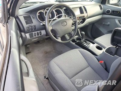 Zdjęcie 8 z 12 samochodu: 2011 TOYOTA TACOMA BASE VIN:5TFPX4EN4BX005475 - miniatura