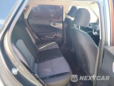Zdjęcie 10 z 13 samochodu: 2020 KIA SOUL S VIN:KNDJ23AUXL7109661 - miniatura