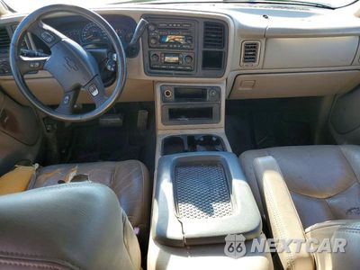 Zdjęcie 8 z 12 samochodu: 2004 CHEVROLET AVALANCHE K1500 VIN:3GNEK12T84G277324 - miniatura