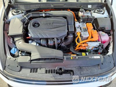 Zdjęcie 11 z 12 samochodu: 2026 HYUNDAI SONATA HYBRID BLUE VIN:KMHL24JJ6TA156348 - miniatura