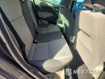 Zdjęcie 10 z 12 samochodu: 2013 FORD FOCUS SE VIN:1FADP3F21DL353963 - miniatura