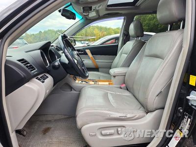 Zdjęcie 7 z 13 samochodu: 2010 TOYOTA HIGHLANDER HYBRID LIMITED VIN:JTEJW3EH8A2038368 - miniatura