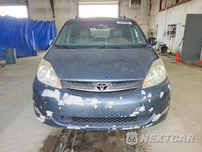 Piąte zdjęcie samochodu w środku: 2008 TOYOTA SIENNA XLE LIMITED VIN:5TDZK22CX8S166653 - miniatura