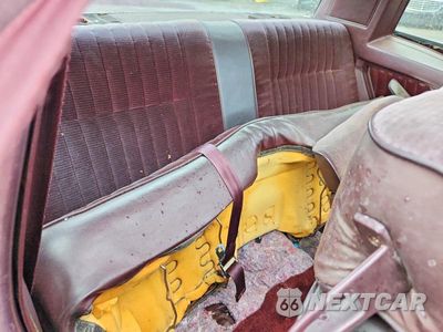 Zdjęcie 10 z 12 samochodu: 1985 CHEVROLET MONTE CARLO VIN:1G1GZ37G2FR213067 - miniatura