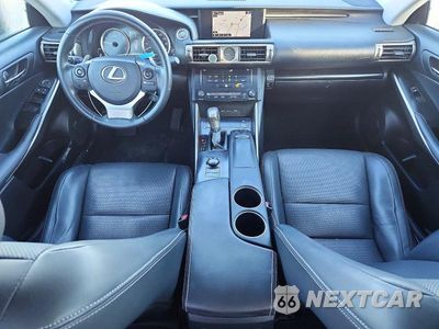 Zdjęcie 8 z 12 samochodu: 2014 LEXUS IS 250 VIN:JTHCF1D26E5004589 - miniatura