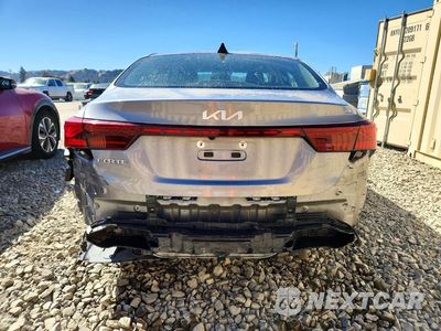 Zdjęcie 6 z 12 samochodu: 2023 KIA FORTE LXS VIN:3KPF24AD7PE629723 - miniatura