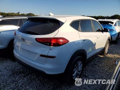 Trzecie zdjęcie samochodu z tyłu: 2019 HYUNDAI TUCSON SE VIN:KM8J23A40KU843267 - miniatura