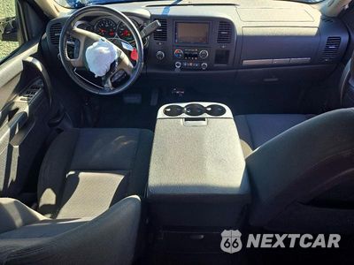 Zdjęcie 8 z 13 samochodu: 2011 CHEVROLET SILVERADO K1500 LT VIN:3GCPKSE34BG191735 - miniatura