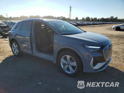 Czwarte zdjęcie samochodu z boku: 2024 AUDI Q4 E-TRON PREMIUM PLUS VIN:WA1LUBFZ0RP084516 - miniatura