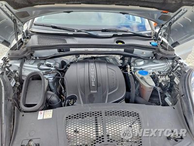 Zdjęcie 12 z 13 samochodu: 2018 PORSCHE MACAN VIN:WP1AA2A58JLB04578 - miniatura