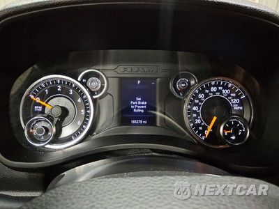 Zdjęcie 9 z 12 samochodu: 2022 RAM 2500 TRADESMAN VIN:3C6UR4HJ8NG357755 - miniatura